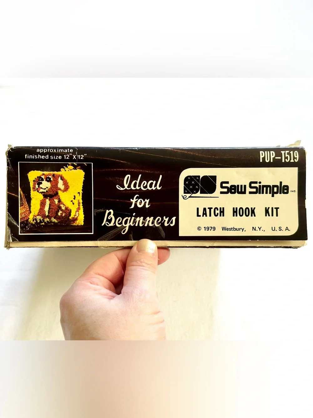 Vintage Sew Simple Latch Hook Dog Pillow Kit
